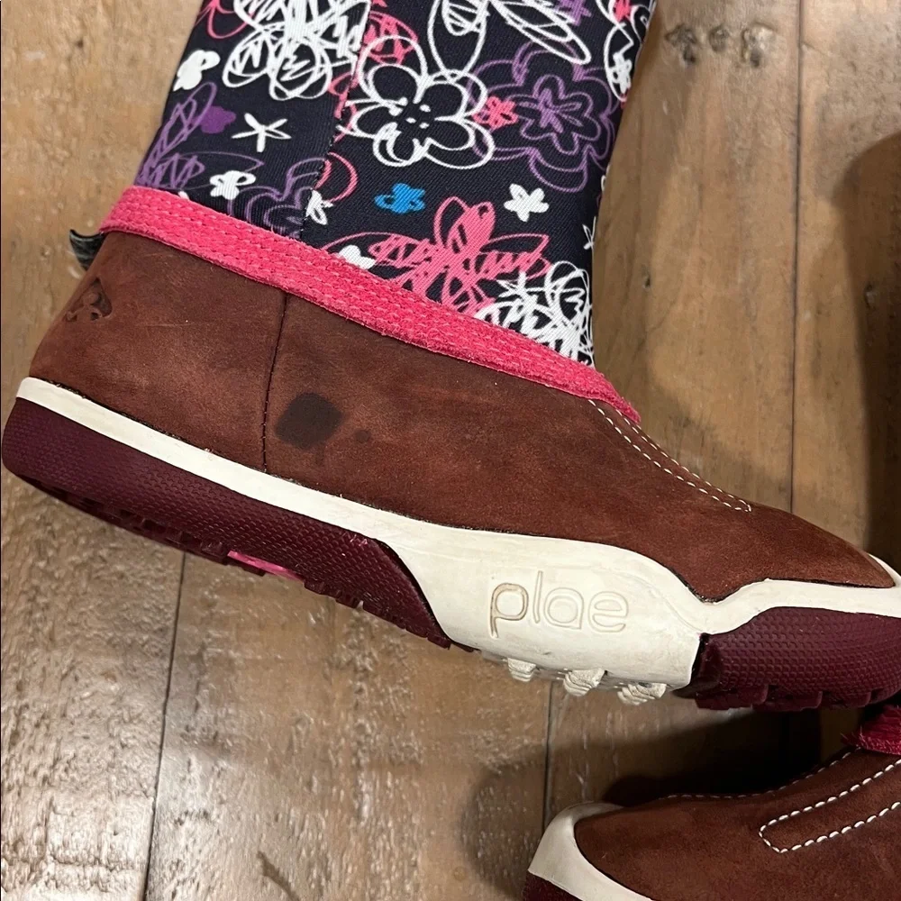 Plae Thandi floral scribble suede waterproof winter boots girls size 9.5